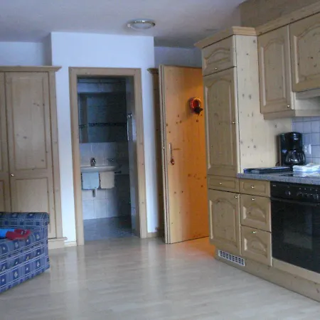 Chasa Valetta * זאמנאון