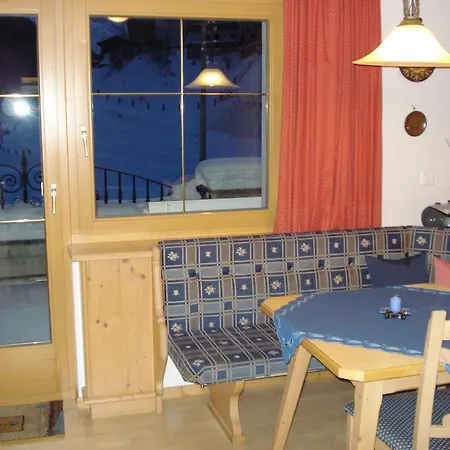 Апартаменты Chasa Valetta Замнаун