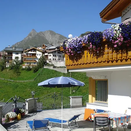 Chasa Valetta Daire Samnaun