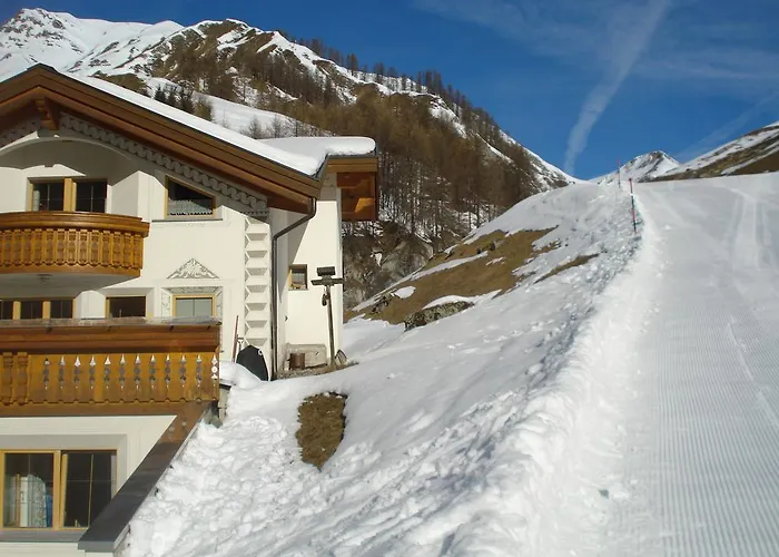 Chasa Valetta Daire *