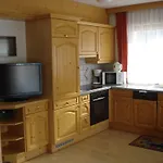 Apartment Chasa Valetta *