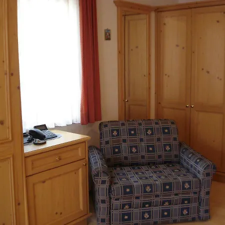 Chasa Valetta * 삼나운